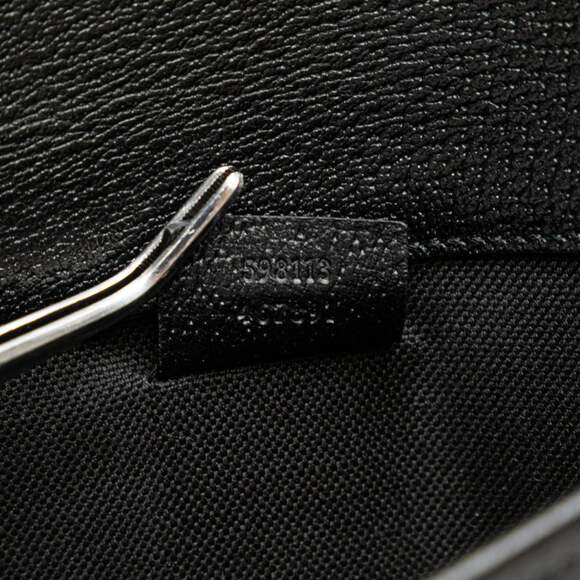 GUCCI Black Leather Fanny Pack - Picture 9 of 10